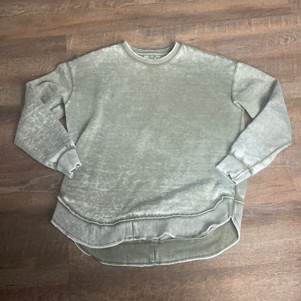 Royce pullover